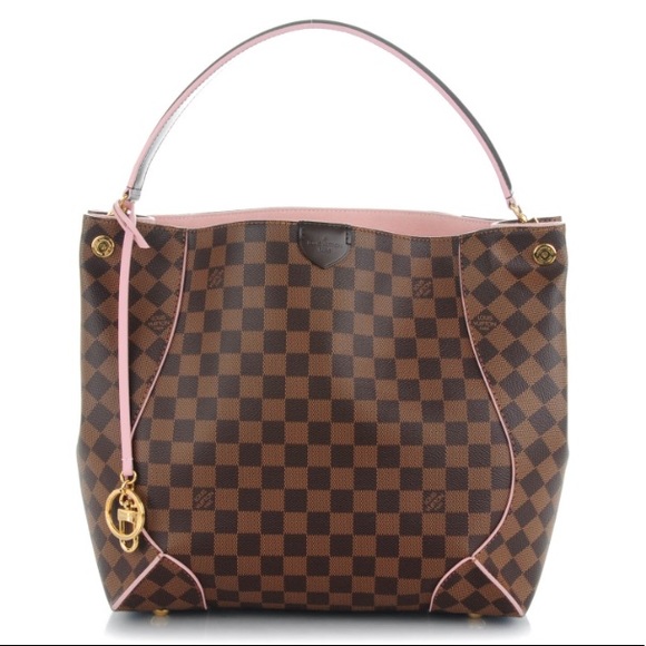 Caissa - Picture 2 of 6